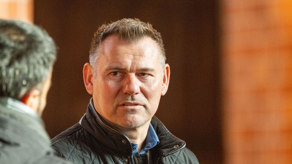 Güstrows Bürgermeister Sascha Zimmermann hofft auf ein rasches Ermittlungsergebnis im Fall Fabian. Die Stimmung sei angespannt, sagt er. Güstrows Bürgermeister Sascha Zimmermann hofft auf ein rasches Ermittlungsergebnis im Fall Fabian. Die Stimmung sei angespannt, sagt er.