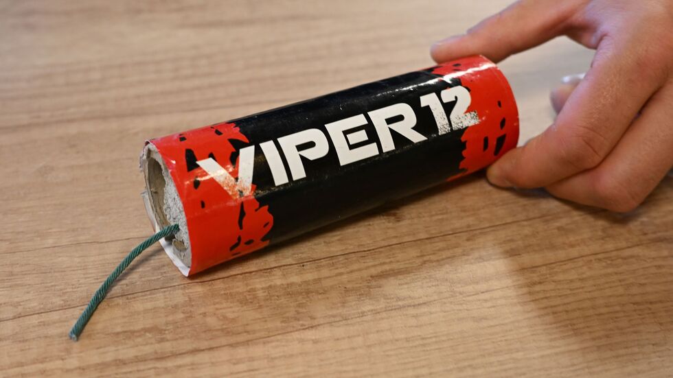 Auch solche Knallkörper setzen kriminelle Banden ein.