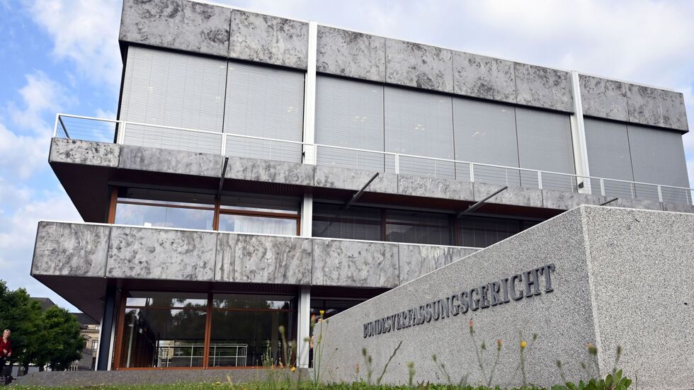 Karlsruhe hat ein Urteil aus Erfurt unter die Lupe genommen. (Archivbild) Karlsruhe hat ein Urteil aus Erfurt unter die Lupe genommen. (Archivbild)