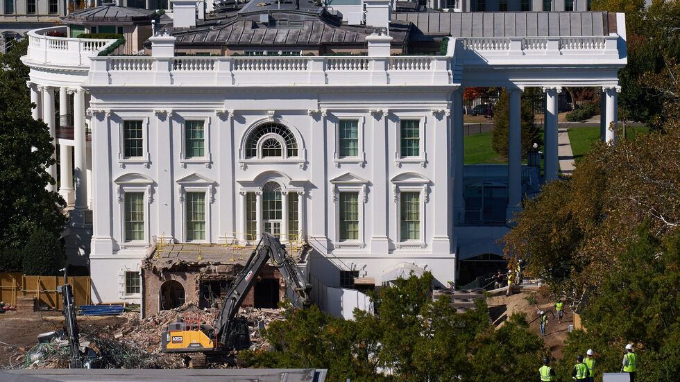 Nach Angaben des Weißen Hauses wurden alle historischen Elemente aus dem Ostflügel dokumentiert und eingelagert.