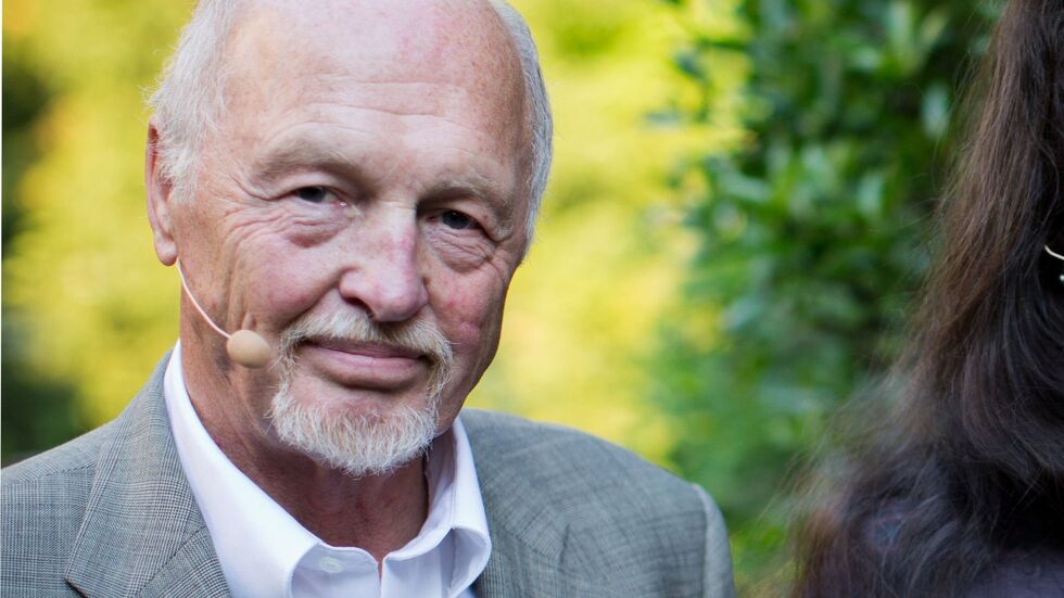 Gunther Nogge ist tot. Für seine Tätigkeit hatte der Biologe zahlreiche Auszeichnungen erhalten. Gunther Nogge ist tot. Für seine Tätigkeit hatte der Biologe zahlreiche Auszeichnungen erhalten.