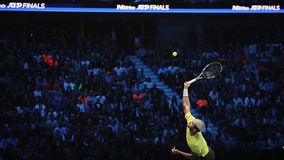 Volle Konzentration beim Aufschlag: Carlos Alcaraz.