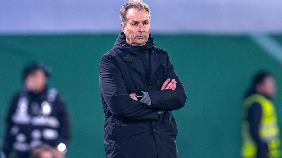 Leverkusens Trainer Kasper Hjulmand hofft auf eine Überraschung. (Archivfoto) Leverkusens Trainer Kasper Hjulmand hofft auf eine Überraschung. (Archivfoto)