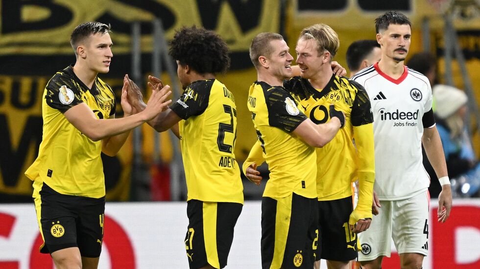 Borussia Dortmund durfte in Frankfurt nach der Pause jubeln.