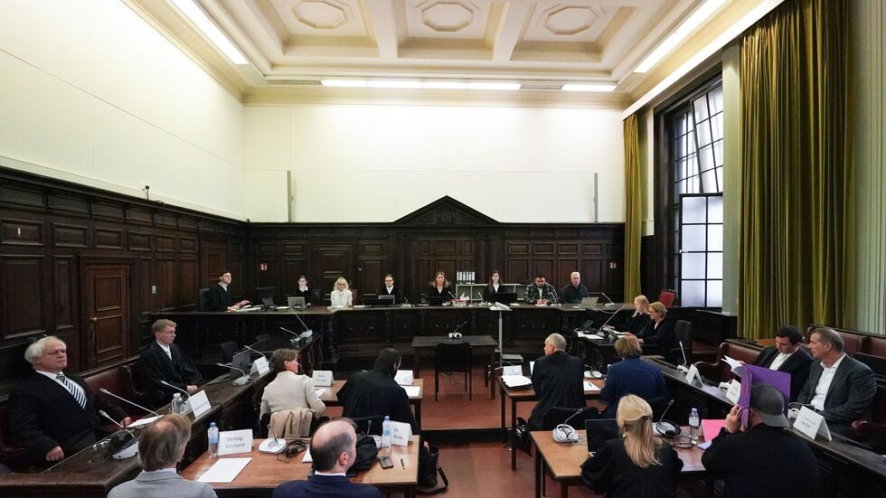 Das Verfahren dreier Angeklagter im Block-Prozess wird nicht abgetrennt. (Archiv) Das Verfahren dreier Angeklagter im Block-Prozess wird nicht abgetrennt. (Archiv)
