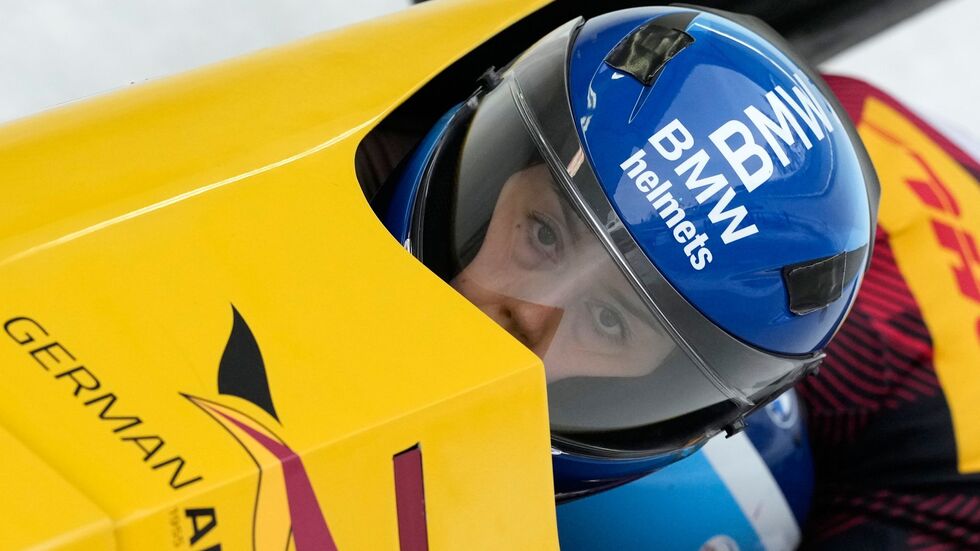 Laura Nolte und Deborah Levi gewinnen auch den Zweierbob-Weltcup in Innsbruck/Igls. Laura Nolte und Deborah Levi gewinnen auch den Zweierbob-Weltcup in Innsbruck/Igls.