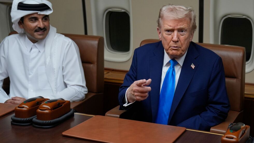 Trump stellte beim Tankstopp in Katar einen baldigen Einsatz der geplanten internationalen Friedenstruppe (ISF) für den Gazastreifen in Aussicht.  Trump stellte beim Tankstopp in Katar einen baldigen Einsatz der geplanten internationalen Friedenstruppe (ISF) für den Gazastreifen in Aussicht.