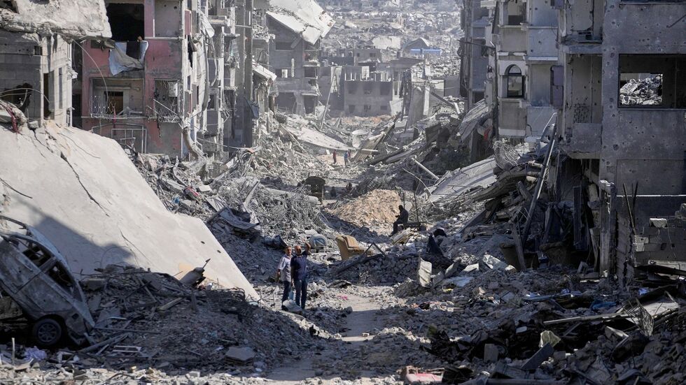 Der Wiederaufbau soll nach US-Angaben zunächst nur in den Zonen beginnen, die nicht unter der Kontrolle der Hamas stehen. 