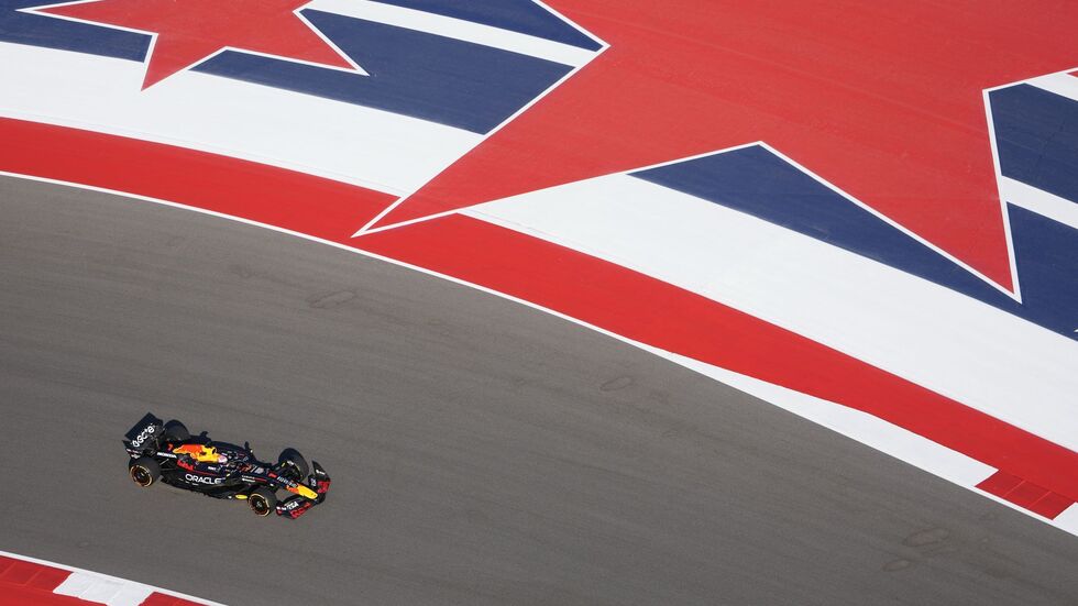 Max Verstappen lässt der Konkurrenz keine Chance. 