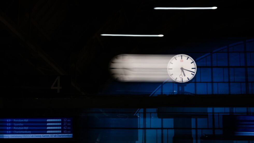 Am Sonntag werden die Uhren auf Winterzeit zurückgestellt. (Symbolbild) Am Sonntag werden die Uhren auf Winterzeit zurückgestellt. (Symbolbild)