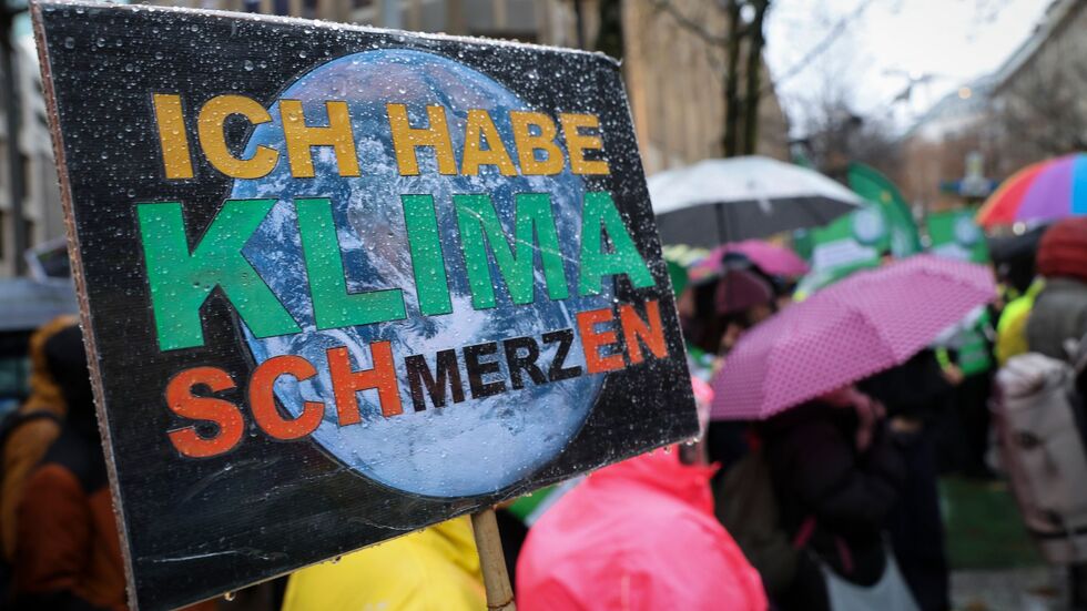 Die Klimaschutzbewegung Fridays for Future hat am Freitag auch in Dresden viele junge Menschen mobilisiert (Symbolbild). Die Klimaschutzbewegung Fridays for Future hat am Freitag auch in Dresden viele junge Menschen mobilisiert (Symbolbild).