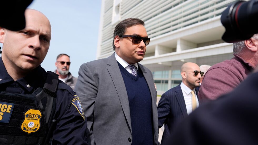 George Santos wurde ursprünglich zu 87 Monaten Gefängnis verurteilt. (Archivbild) George Santos wurde ursprünglich zu 87 Monaten Gefängnis verurteilt. (Archivbild)