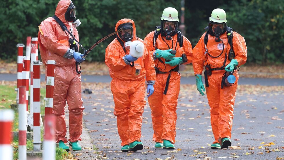 Zahlreiche Feuerwehrkräfte waren im Einsatz. Zahlreiche Feuerwehrkräfte waren im Einsatz.