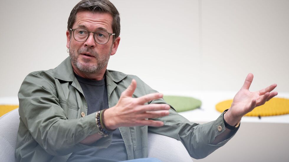 Karl-Theodor zu Guttenberg will die AfD inhaltlich konfrontieren. (Archivbild)