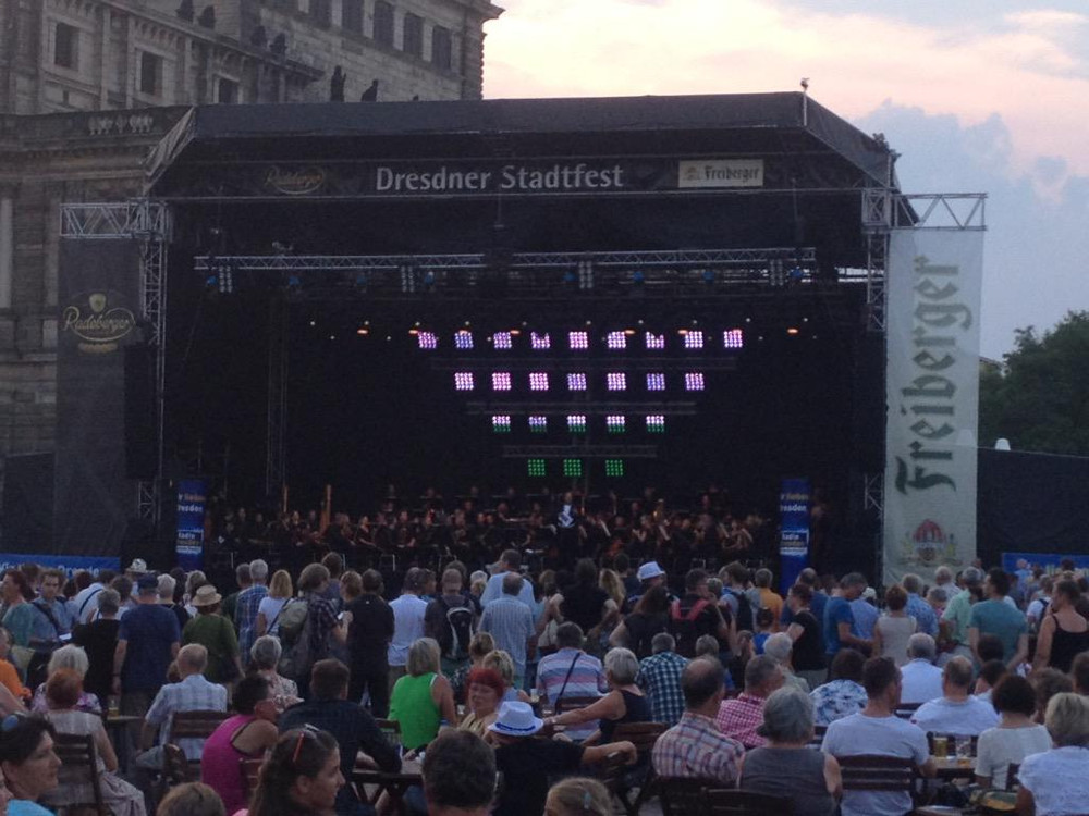 Vorbereitungen für Dresdner Stadtfest Radio Dresden