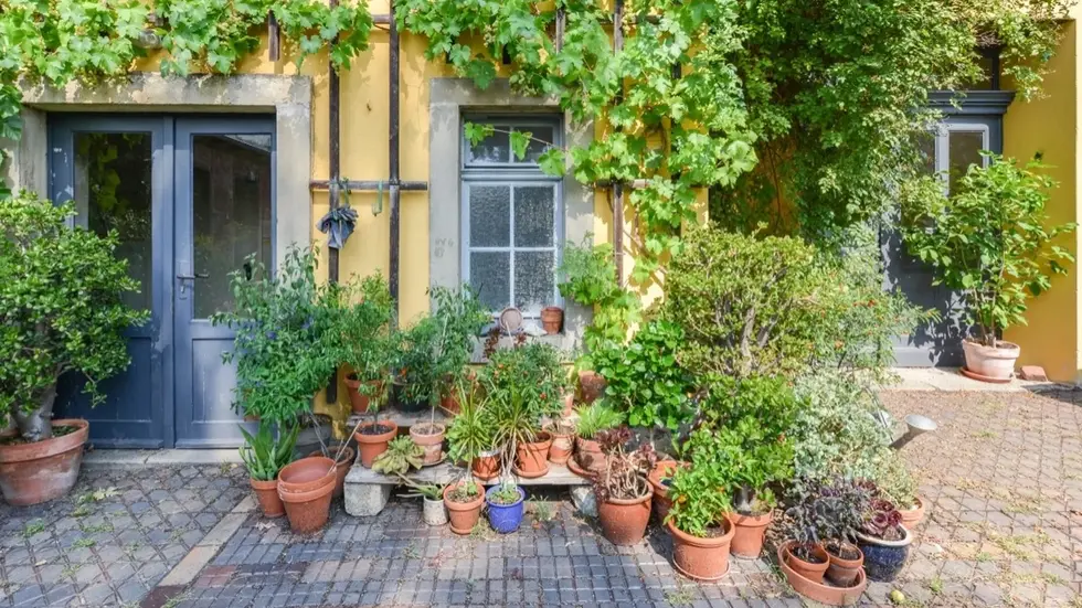 Ein schöner Hinterhof an der Sebnitzer Straße 