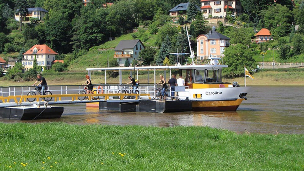 Auch die Personenfähren über die Elbe fahren nur eingeschränkt (Symbolfoto)