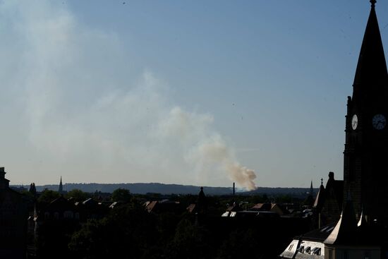 Die Rauchsäule war weithin sichtbar.
