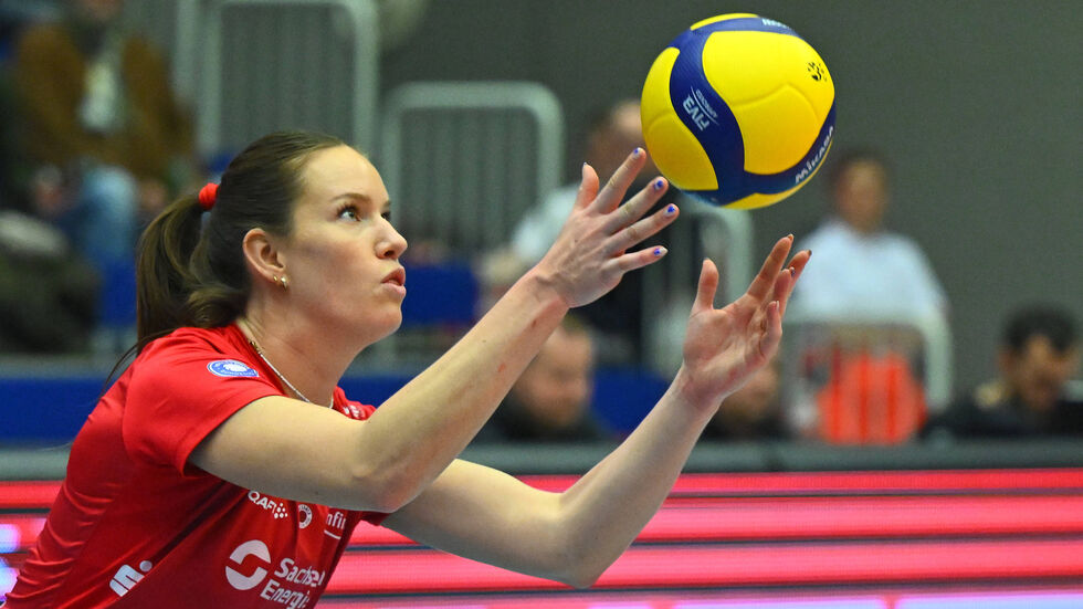 Die DSC-Volleys um Pia Timmer verlieren gegen Meister Stuttgart 