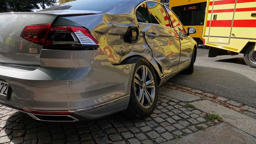 Der beschädigte Passat.