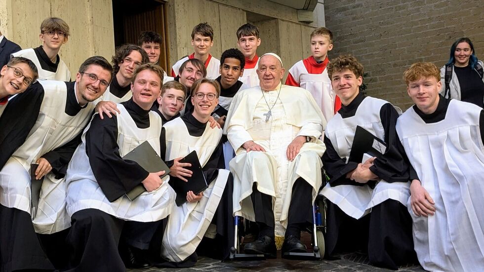 Die Dresdner Kapellknaben trafen den Heiligen Vater Die Dresdner Kapellknaben trafen den Heiligen Vater