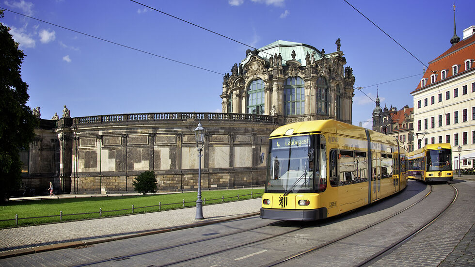 Mehrere Straßenbahnen der DVB müssen am Wochenende umgeleitet. (Symbolbild)
