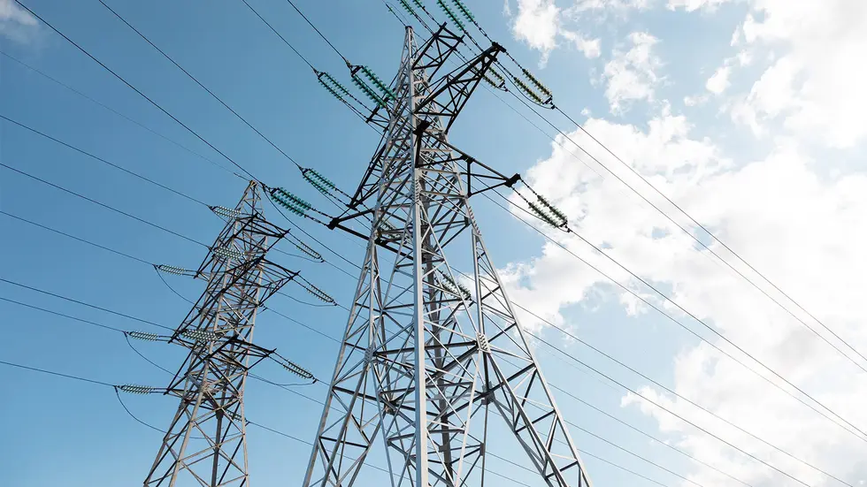 In Räcknitz wird ein Umspannwerk von Sachsen Energie modernisiert. Die Anlage soll leistungsfähiger werden und mehr Energie durch die gesamte Stadt transportieren In Räcknitz wird ein Umspannwerk von Sachsen Energie modernisiert. Die Anlage soll leistungsfähiger werden und mehr Energie durch die gesamte Stadt transportieren