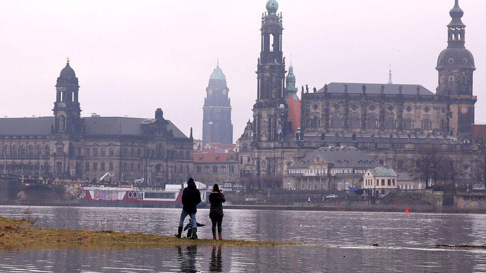 Die Elbe ist wieder von Hochwasser bedroht. (Archivbild)
