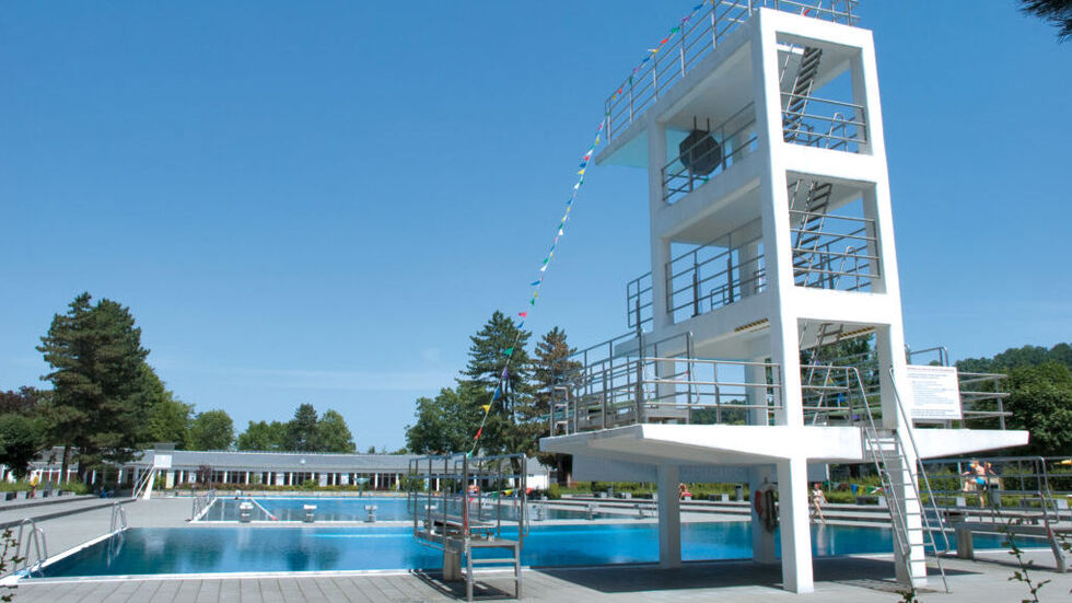 Im Geibeltbad Pirna startet am Samstag der Sprungwettbewerb und BeachCup. Im Geibeltbad Pirna startet am Samstag der Sprungwettbewerb und BeachCup.