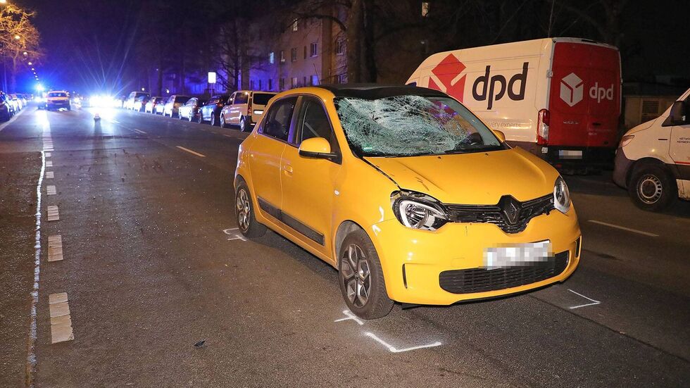 Von diesem Renault wurde der 62-Jährige erfasst.