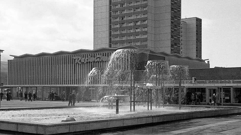 So sah der Brunnen auf der Prager Straße aus. So sah der Brunnen auf der Prager Straße aus.