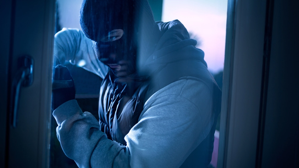 Die Einbrecher kamen vermutlich in der Nacht zum Sonntag. Symbolbild