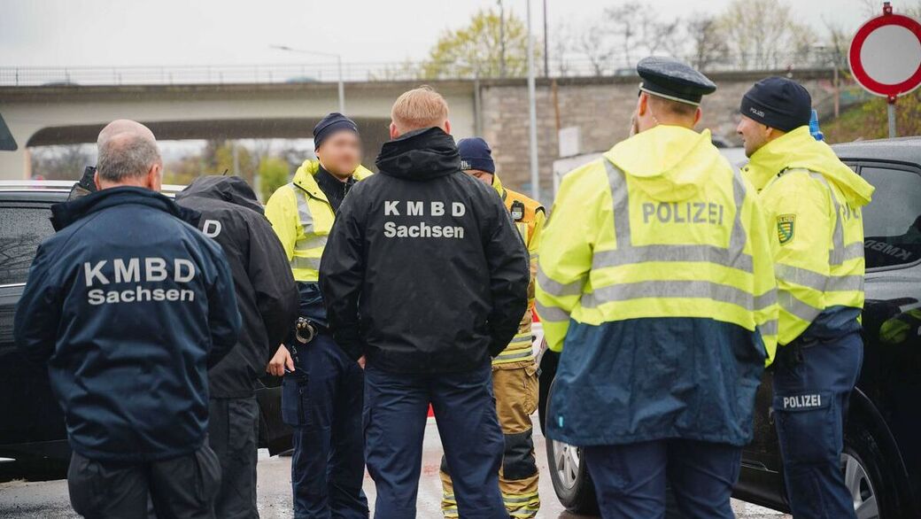 Die aktuelle Lage wird besprochen.