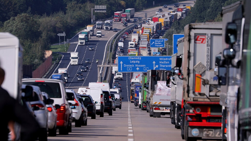 Bei Stau auf der A4 fahren die meisten Kraftfahrer über Wilsdruff ab