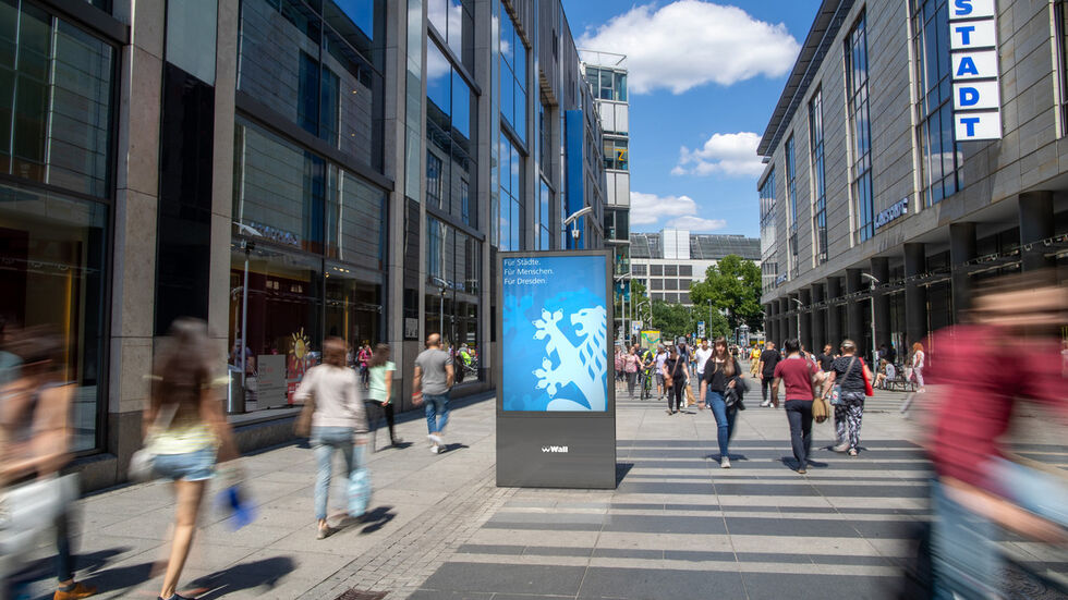 Fotomontage: Freistehender Werbeträger in Dresden
Fotomontage: Freistehender Werbeträger in Dresden