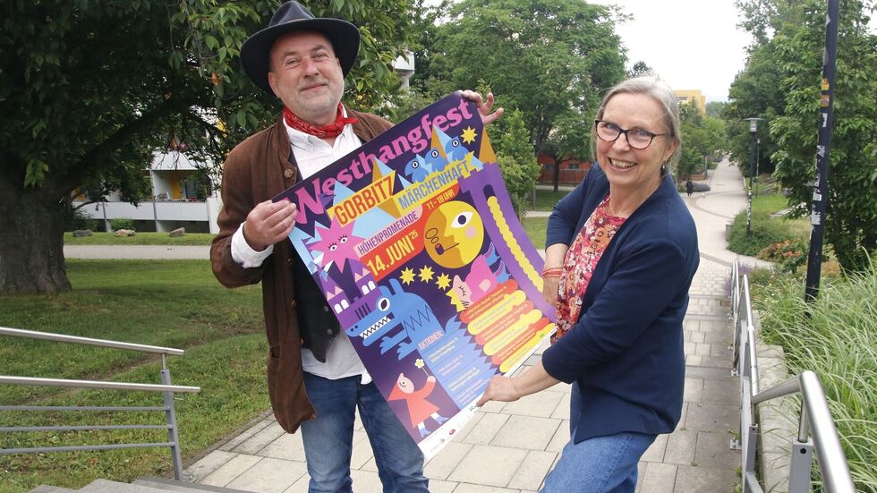 Jürgen Czytrich vom Omse e.V. und Astrid Hoffmann von der EWG organisieren das 17. Westhangfest gemeinsam und koordinieren fast 50 Akteure aus dem Stadtteil Jürgen Czytrich vom Omse e.V. und Astrid Hoffmann von der EWG organisieren das 17. Westhangfest gemeinsam und koordinieren fast 50 Akteure aus dem Stadtteil