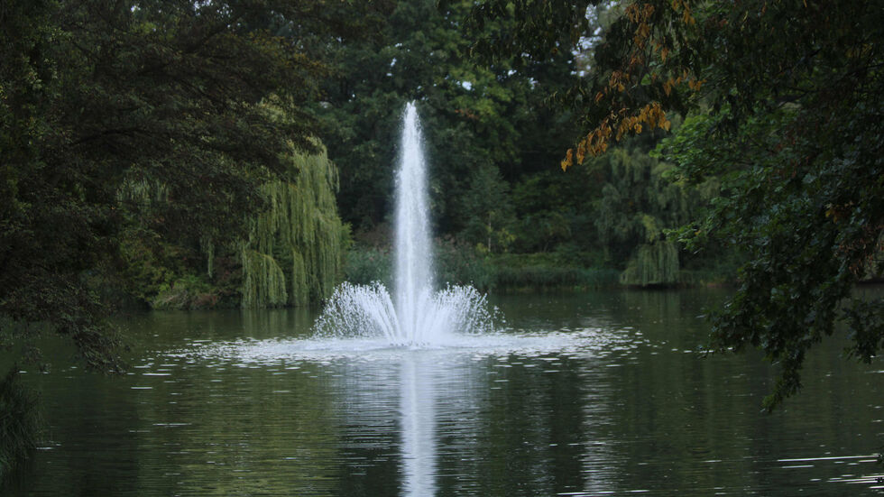 Spätestens ab dem 3. Oktober dürfen Besucher wieder über den See im Großen garten gondeln.