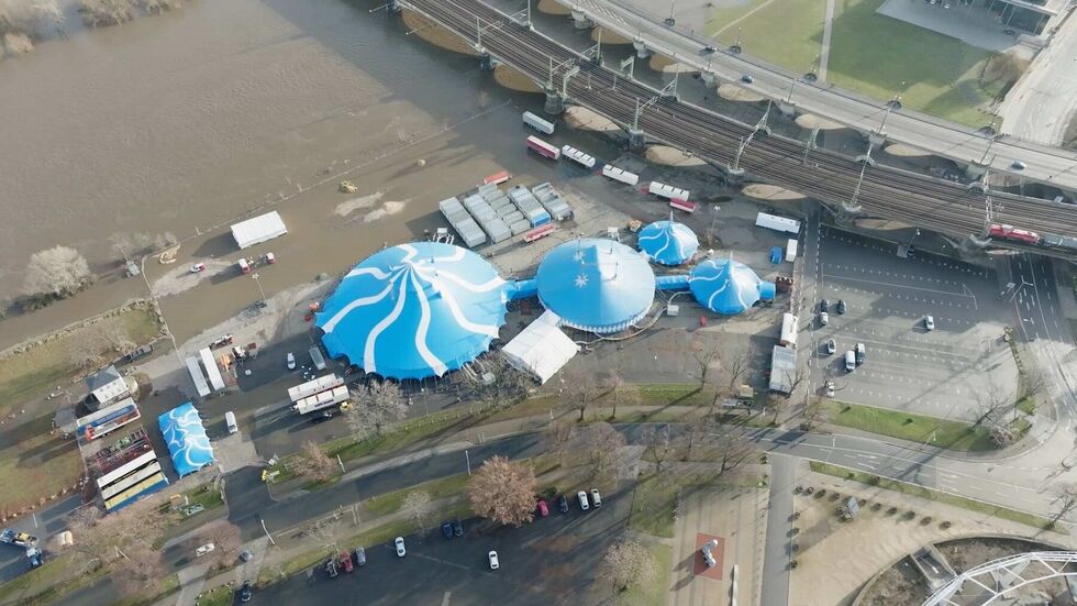 Das Festgelände liegt am Einflussbereich der Flutrinne Das Festgelände liegt am Einflussbereich der Flutrinne