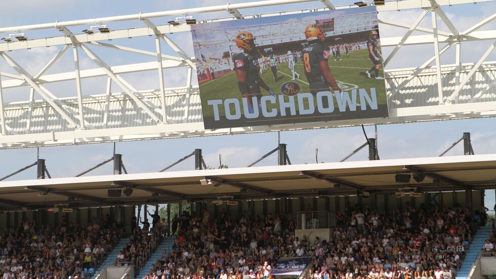 Die neue Anzeigetafel funktioniert