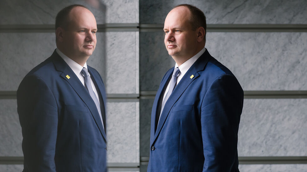 Oberbürgermeister Dirk Hilbert. Er wurde im Juli 2022 zum Stadtoberhaupt gewählt.