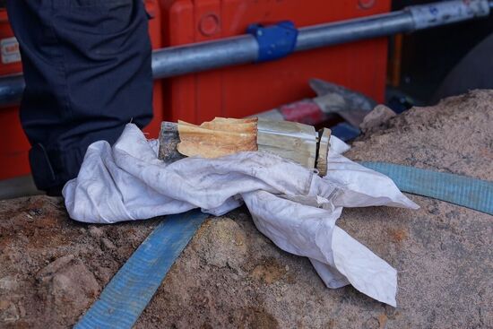 Der Zünder der Bombe.