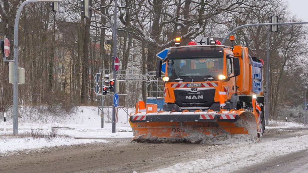Der Winterdienst hat alle Hände voll zu tun.