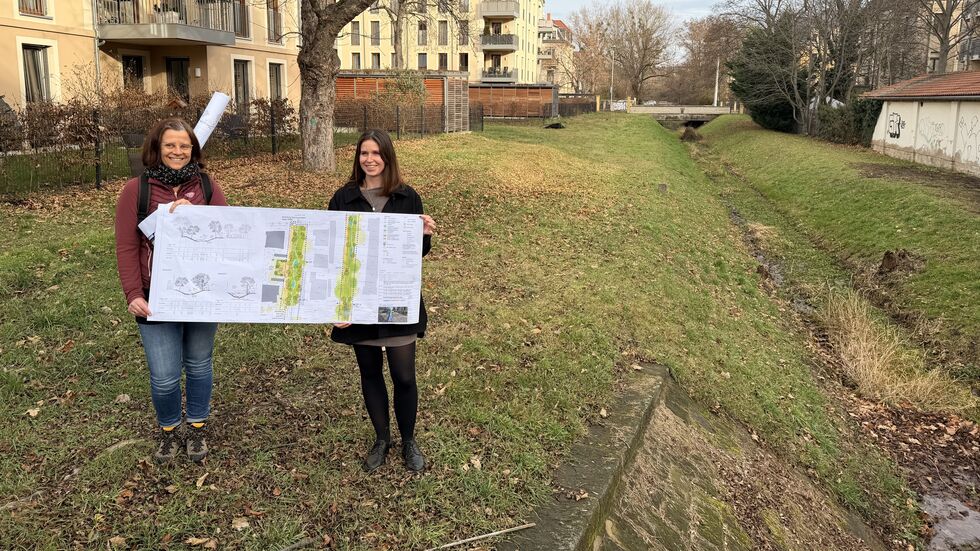 Kristin Otto und Landschaftsarchitektin Lena Kulow Kristin Otto und Landschaftsarchitektin Lena Kulow