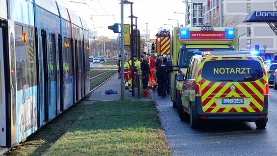 Die Einsatzkräfte vor Ort.