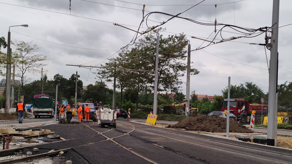 Seit vielen Monaten wird auf der Großenhainer Straße gebaut. (Archivbild)