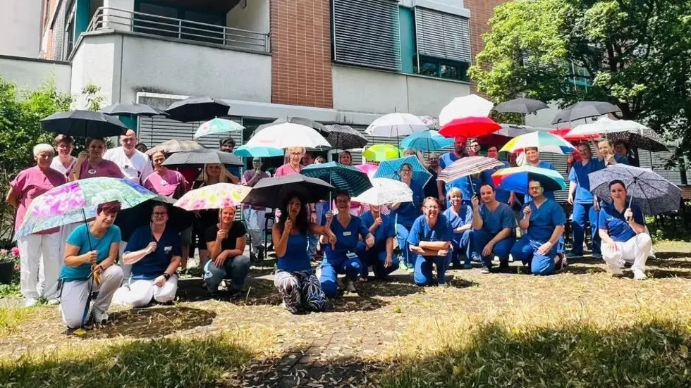 Beschäftigte der HELIOS Weißeritzal-Kliniken beteiligten sich an dem Protest Beschäftigte der HELIOS Weißeritzal-Kliniken beteiligten sich an dem Protest