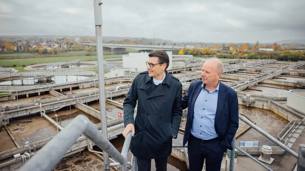Dr. Axel Cunow, Finanzvorstand SachsenEnergie, Ralf Strothteicher, Technischer Geschäftsführer Stadtentwässerung Dresden. 