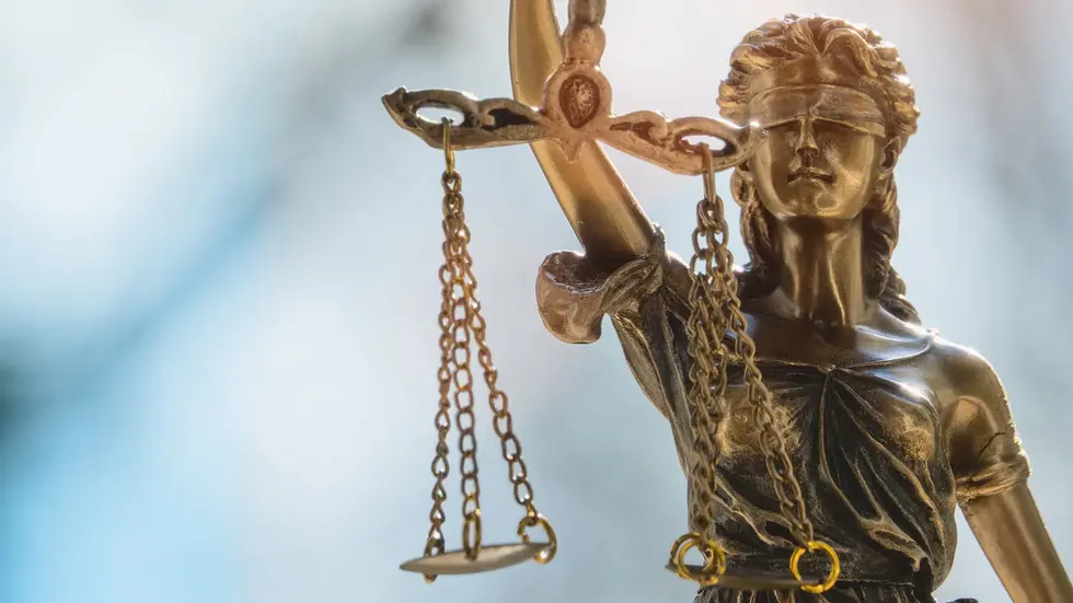 Mission Lifeline hat vor Gericht gegen die AfD in einem Streit um Wahlkampf-Flyer gewonnen. (Symbolbild)
Mission Lifeline hat vor Gericht gegen die AfD in einem Streit um Wahlkampf-Flyer gewonnen. (Symbolbild)