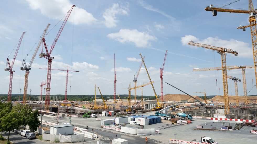 Wächst und wächst: Die Baustelle von TSMC im Dresdner Norden.