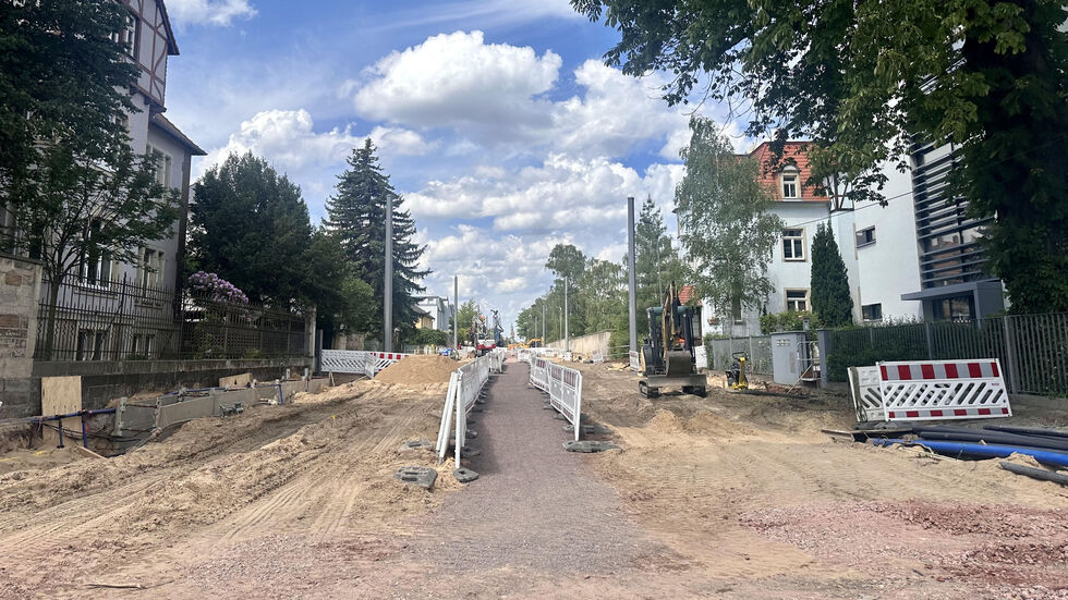 Seit dem Frühjahr 2024 wird hier gebuddelt - nun ist ein Ende der Arbeiten in greifbarer Nähe. Seit dem Frühjahr 2024 wird hier gebuddelt - nun ist ein Ende der Arbeiten in greifbarer Nähe.